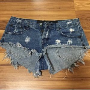 One teaspoon denim shorts!